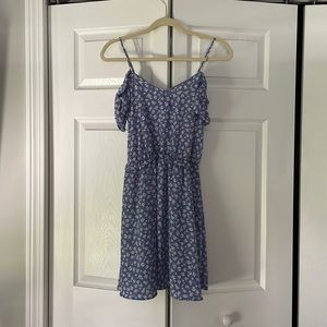 Jessica Simpson purple flower summer dress. Straps with off shoulder sleeves